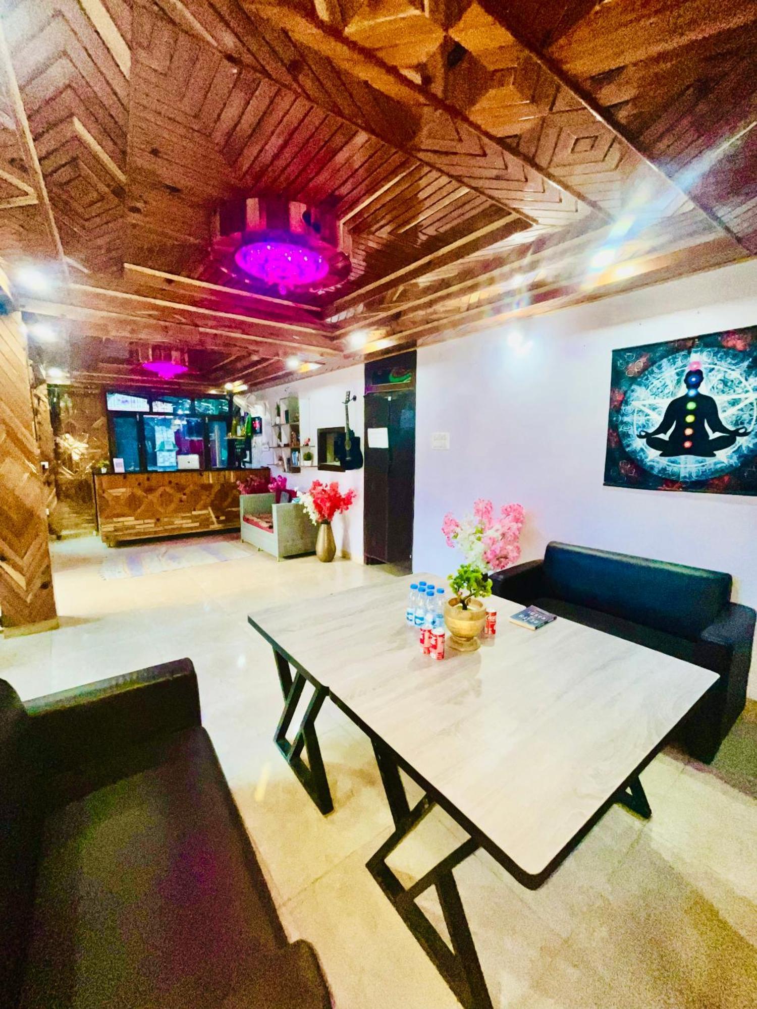 Hotel Brownie River View Kasol Exteriér fotografie