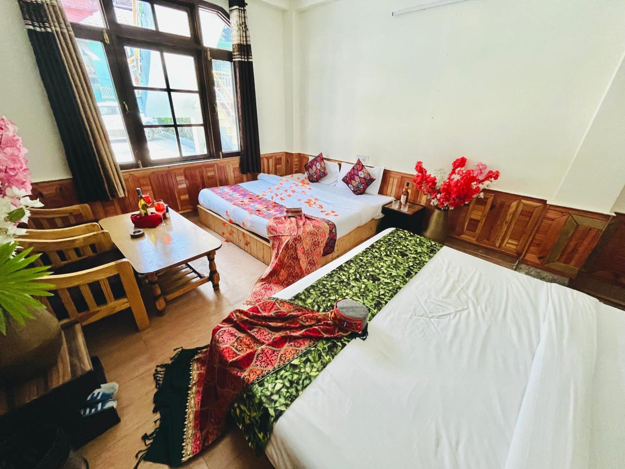 Hotel Brownie River View Kasol Exteriér fotografie