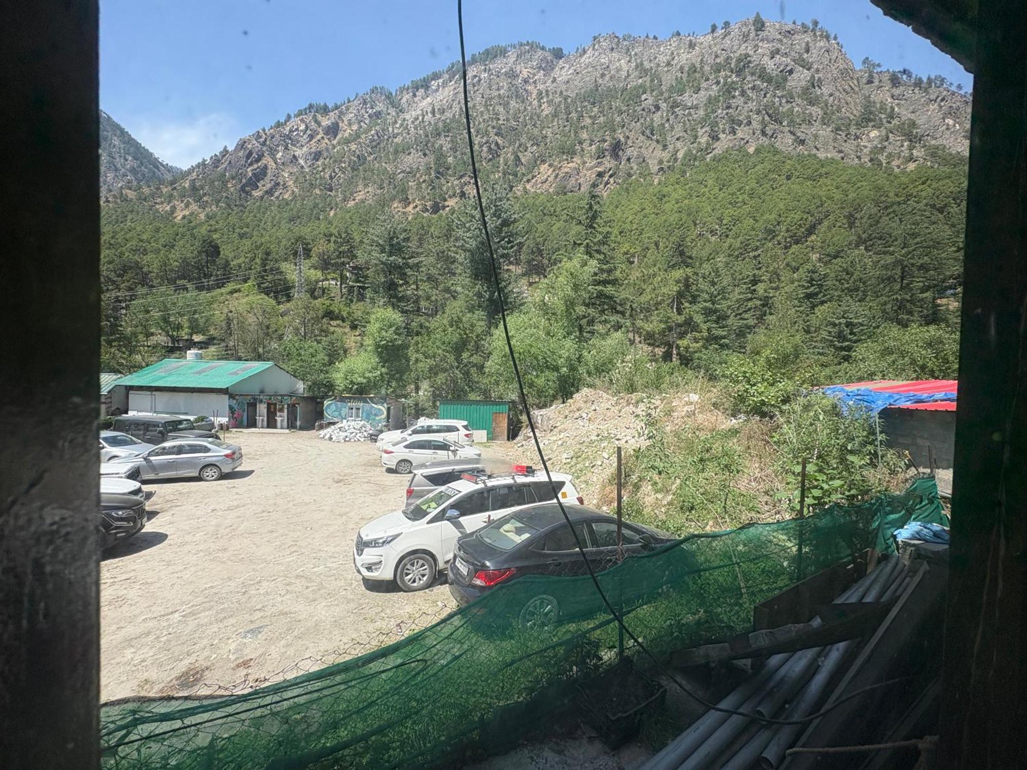 Hotel Brownie River View Kasol Exteriér fotografie